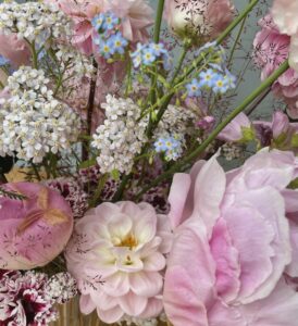 Kvast – dei vakraste blomstene på den store dagen - illustrasjonsbilde nr 2 for din bryllupsdag